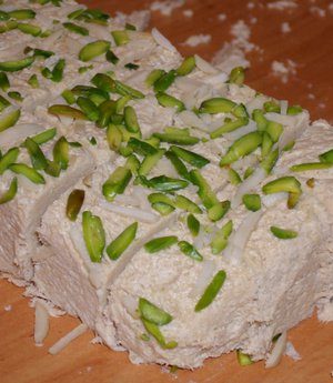 محصولات کنجدی نیکبخت